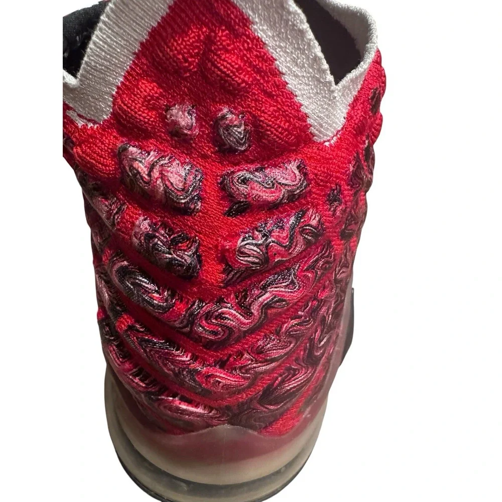 Nike Lebron 17 Air Max Uptempo Red Black Size 9.5 Basketball‎ Shoes KnitPosite